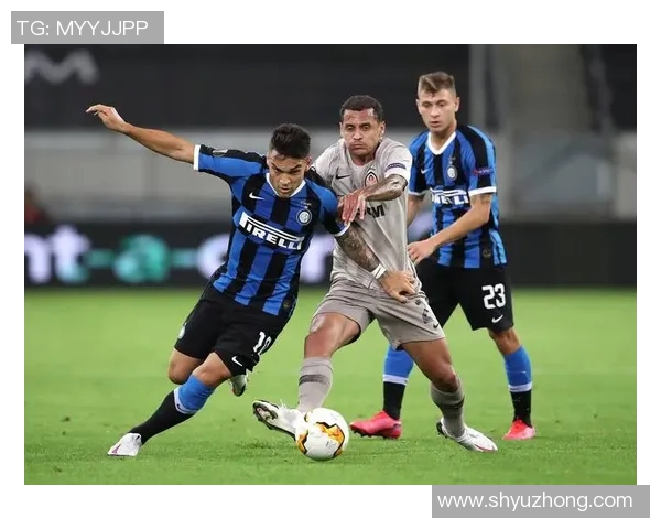 米兰对阵阿维河的精彩较量揭示了足球战术与团队合作的重要性